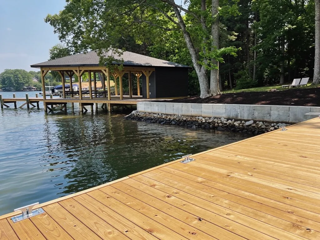 Which Materials Are Used for Seawall and Dock Construction at Lake Anna