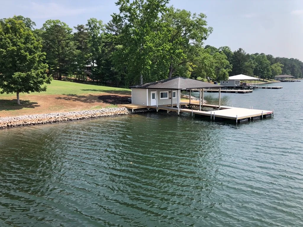 What Makes the Southern Side of Lake Anna Different From Other Areas